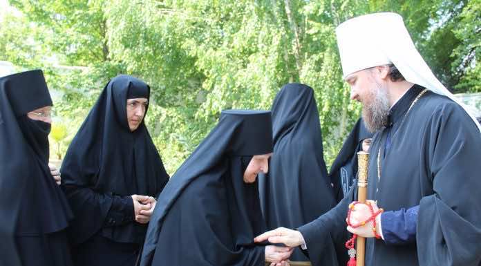 В день святых Мефодия и Кирилла митрополит Григорий посетил женский монастырь «Всецарица» В день святых Мефодия и Кирилла митрополит Григорий посетил женский монастырь «Всецарица»