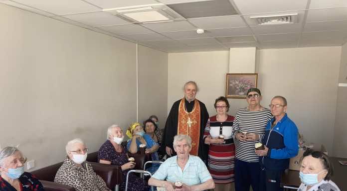 Протоиерей Геннадий Волков встретился с пациентами геронтологического центра «Екатеринодар»