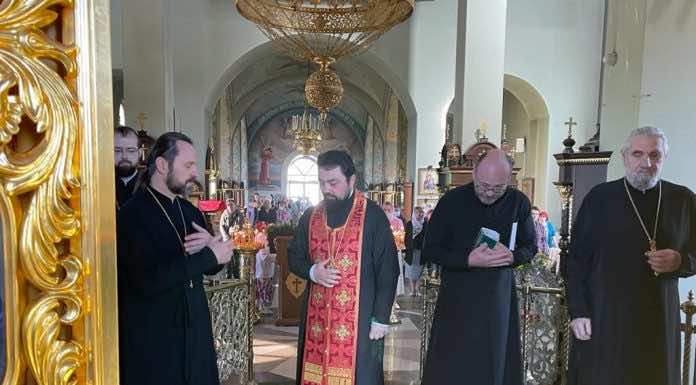 Благочинный 3-го Краснодарского городского округа посетил Свято-Духов храм