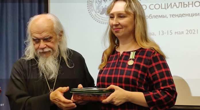 Ирина Полякова удостоена медали праведного Филарета Милостивого