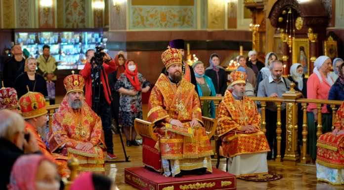 В Светлый вторник митрополита Григория с Пасхой поздравили все архиереи Кубанской митрополии