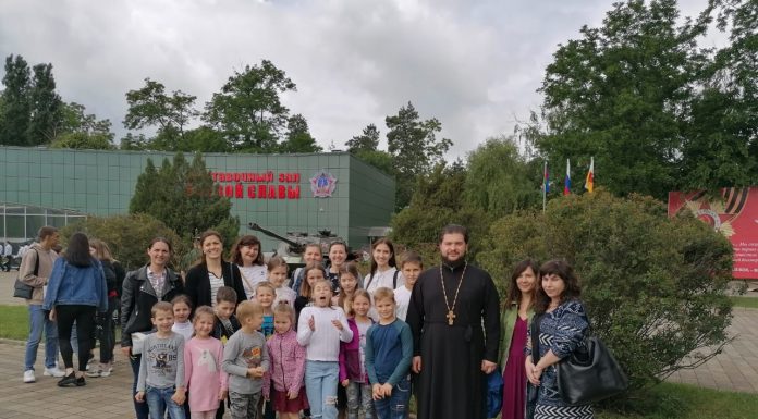 Воспитанники воскресной школы храма свт. Николая Чудотворца на Садах посетили зал Боевой Славы