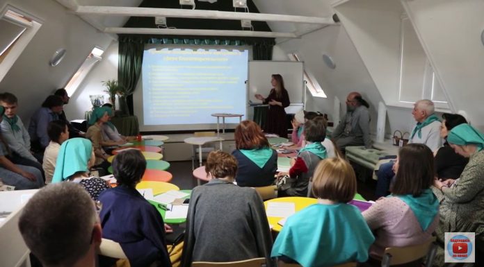 Видеосюжет о семинаре «Духовное оздоровление семьи» в семейном центре «Зерно веры»