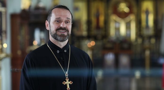 Митрополит Григорий на престольном празднике в храме Святого Духа