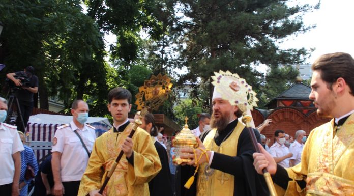 В Краснодар доставлен ковчег с мощами святого благоверного князя Александра Невского