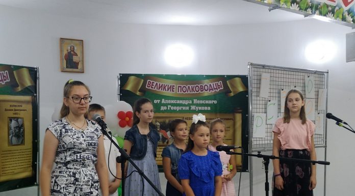 В Троицком храме состоялся семейный праздник