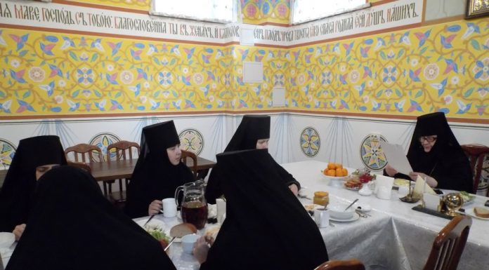 Женский монастырь в честь иконы Божией Матери «Всецарица» отметил свое 16-летие