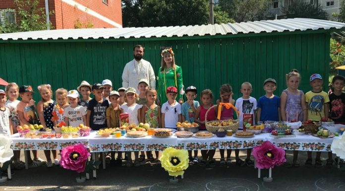 Иерей Георгий Горин встретился с дошколятами