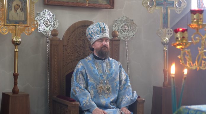 Митрополит Григорий совершил Литургию в Михайло-Архангельском храме хутора Трудобеликовский