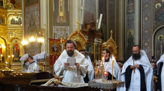 Митрополит Григорий совершил отпевание Героя России генерала Виктора Казанцева