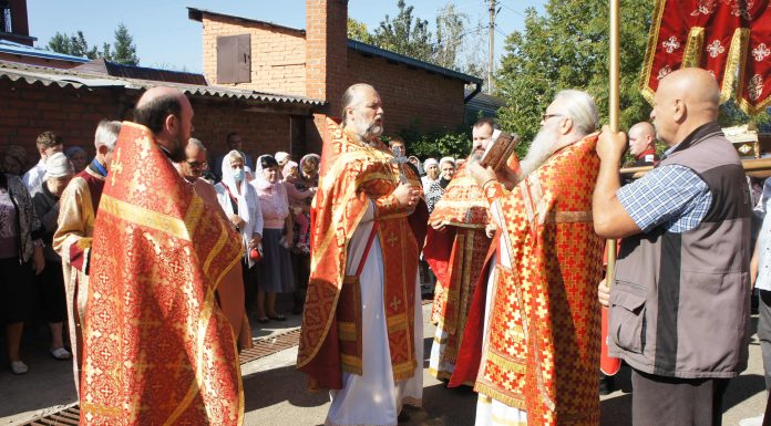 Литургия перед началом работы фестиваля-форума сщмч. Александра Флегинского