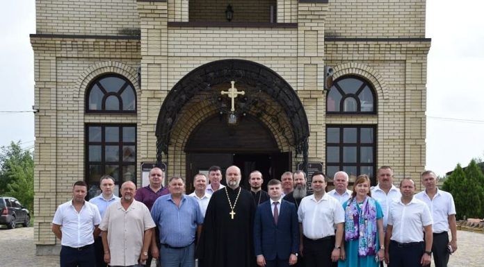 В 18-м благочиннии совершили молебен святым покровителям ветеринаров