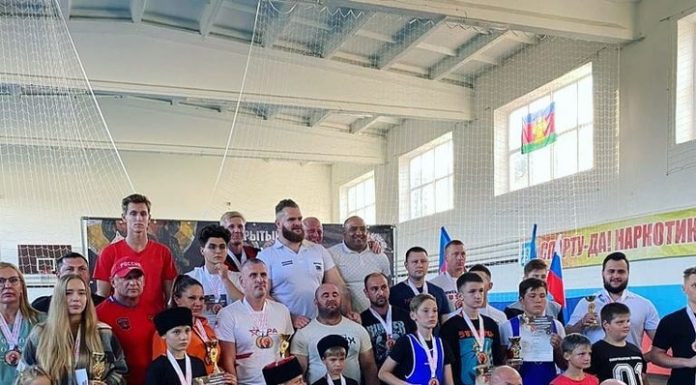 В Горячем Ключе состоялся турнир по пауэрлифтингу