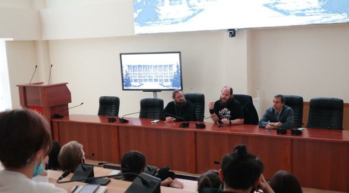 Встреча священника Павла Островского со студентами Кубанского государственного университета