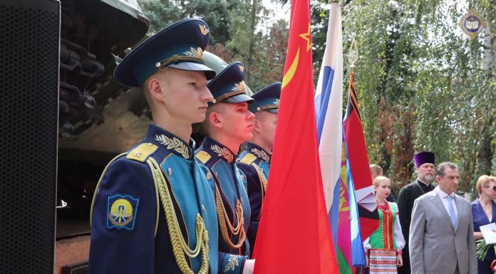 Видеосюжет: Руководитель ОРОиК принял участие в мероприятии открытия бюста герою России