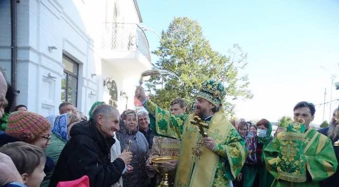 Свято-Сергиевский храм Краснодара отметил престольный праздник с митрополитом Григорием