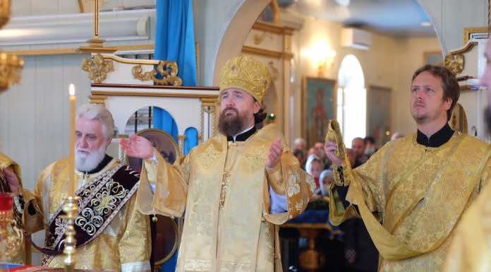 Митрополит Григорий совершил Литургию в Свято-Покровском храме города Белореченска