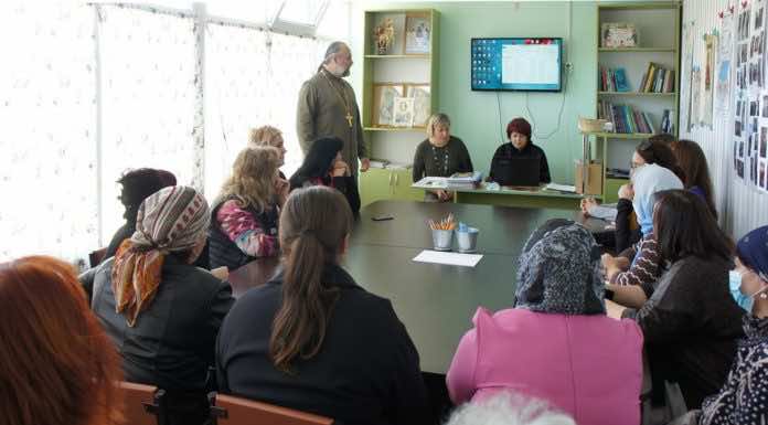 В храме свт. Спиридона Тримифунтского ст. Северской прошел круглый стол для преподавателей