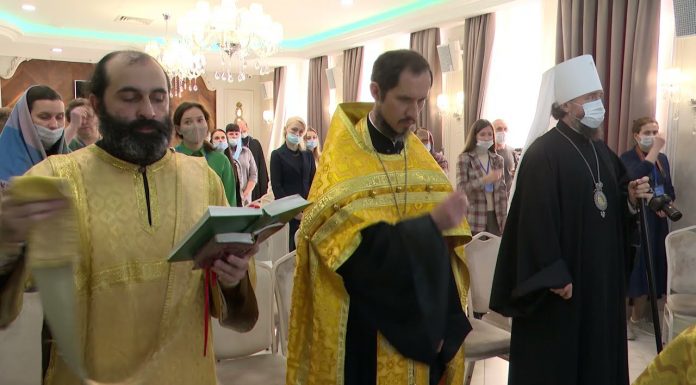 Видеосюжет: Церковь помогает кризисным семьям