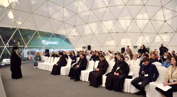 Сотрудники отдела по социальному служению приняли участие в XII межрегиональной конференции по социальному служению