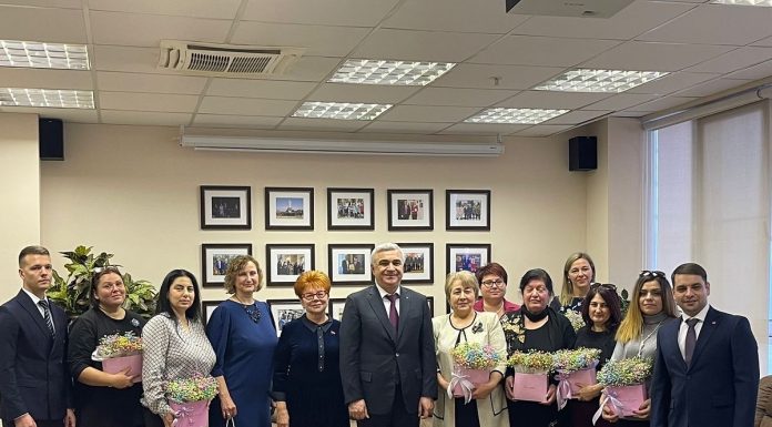 В преддверии празднования Дня матери по инициативе Молодежного Парламента Краснодара состоялся торжественный прием