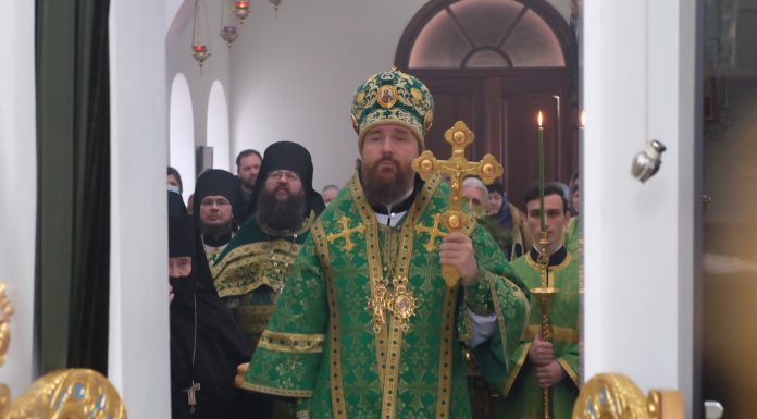 Архиерейская Литургия на подворье монастыря «Всецарица» в день памяти преподобного Саввы Освященного