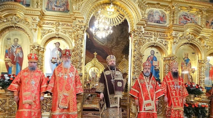 В Свято-Екатерининском кафедральном соборе торжественно отметили престольный праздник