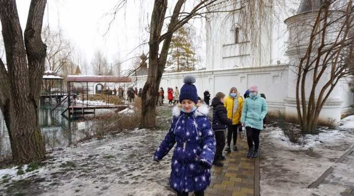 Подворье краснодарского женского монастыря «Всецарица» посетили школьники из станицы Старомышастовской