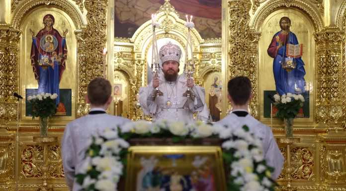 Митрополит Григорий совершил всенощное бдение в канун праздника Крещения Господня