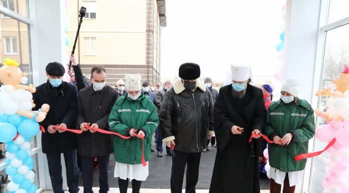 Митрополит Григорий принял участие в открытии нового акушерско-гинекологического комплекса в Кореновске