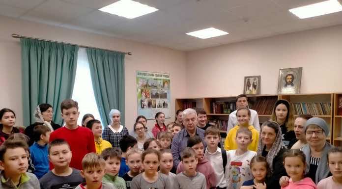 Ученики Воскресной школы встретились с врачом-фтизиатром