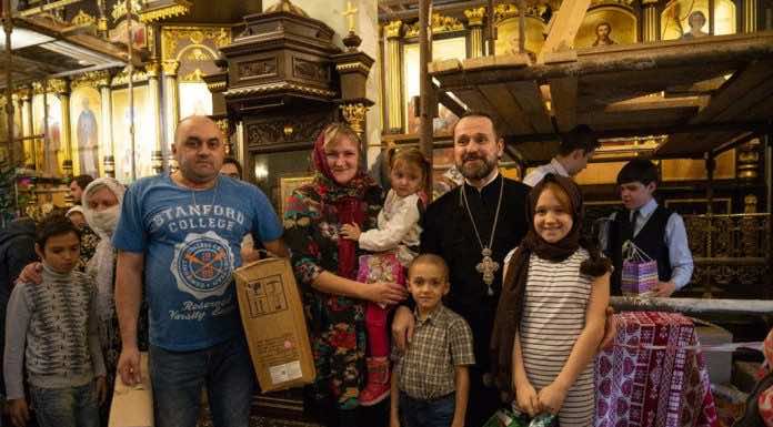 Рождественская благотворительная акция в храме Святого Духа