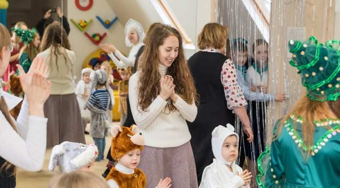 В семейном центре «Зерно веры» состоялись традиционные святочные семейные встречи