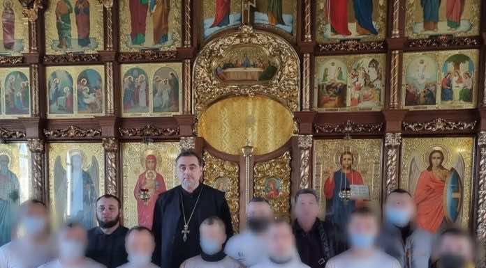 Воспитанники Центра ресоциализации причастились за Богослужением