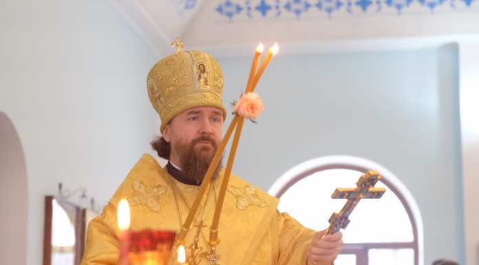 Митрополит Григорий совершил Литургию в храме Успения Пресвятой Богородицы станицы Васюринской