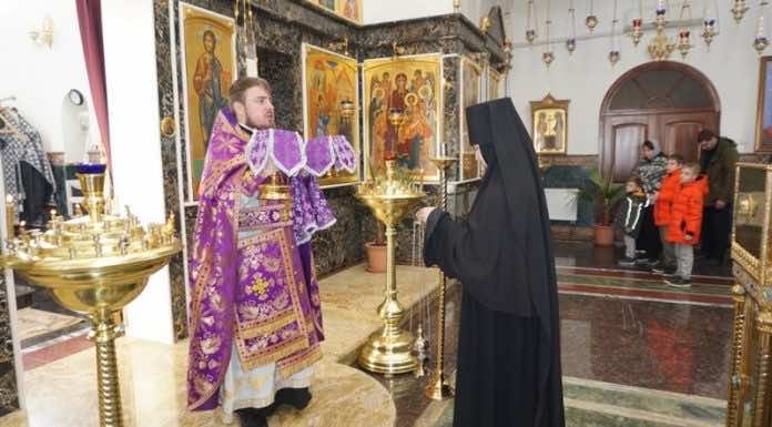 В день памяти святителя Григория Паламы на подворье монастыря «Всецарица» прошли праздничные богослужения