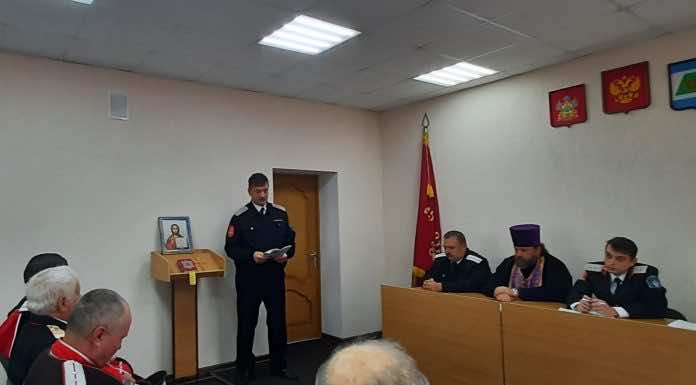 Священники приняли участие в выборах атамана Северского станичного казачьего общества