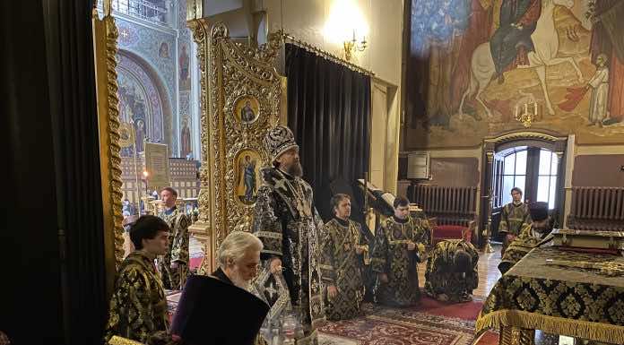 Митрополит Григорий совершил первую Литургию Преждеосвященных Даров и диаконскую хиротонию