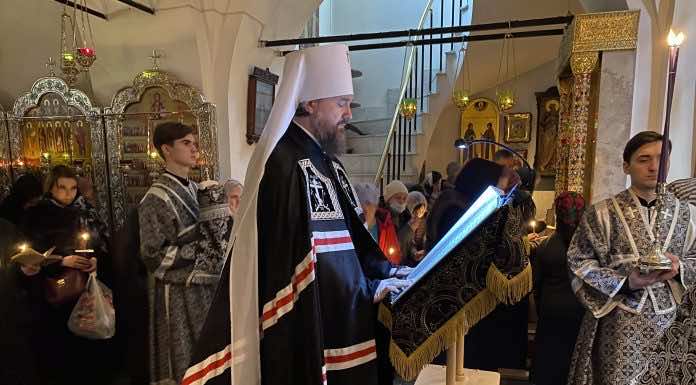 Митрополит Григорий совершил чтение третьей части Великого покаянного канона в женском монастыре «Всецарица»