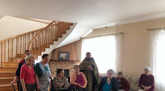 Иерей Андрей Овчинкин посетил частный пансион для пожилых людей «Родительский дом»