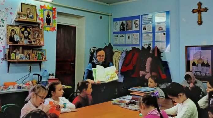 В библиотеке храма Вознесения Господня в Пашковском прошел открытый урок, посвящённый Дню Православной Книги