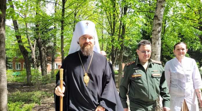 В день Пасхи митрополит Григорий посетил военный госпиталь Краснодара