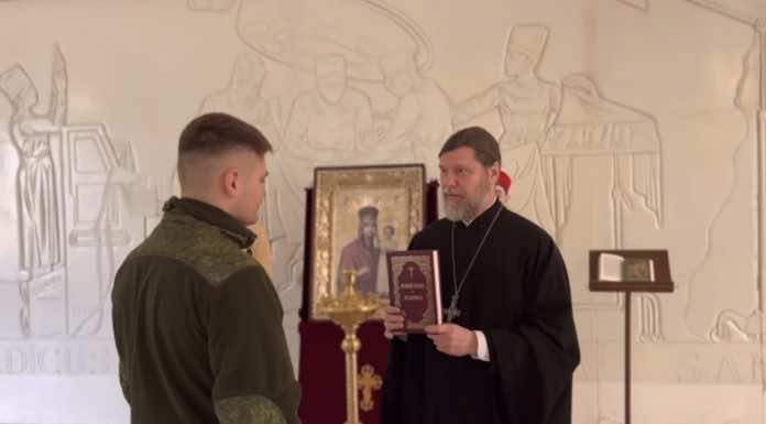 Видеосюжет: Свет веры в военном госпитале