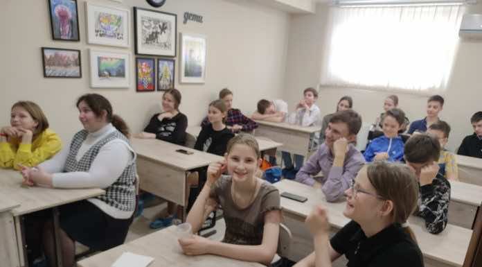 В воскресной школе «Евлогия» состоялась встреча с инженером-программистом