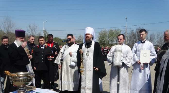 Митрополит Григорий принял участие в Корниловских поминовениях