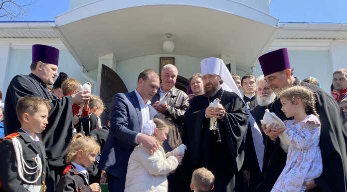 Митрополит Григорий возглавил престольный праздник в Благовещенском храме поселка Агроном