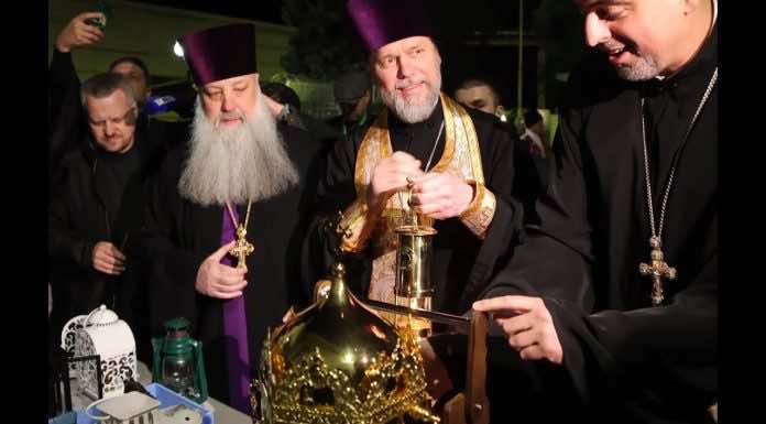 Видеосюжет: Великое знамение истинности православной веры — Благодатный огонь