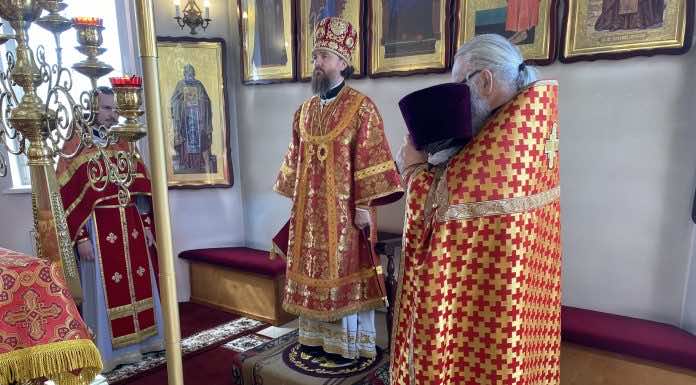 Видеосюжет: митрополит Григорий совершил Литургию в Свято-Георгиевском храме поселка Афипский