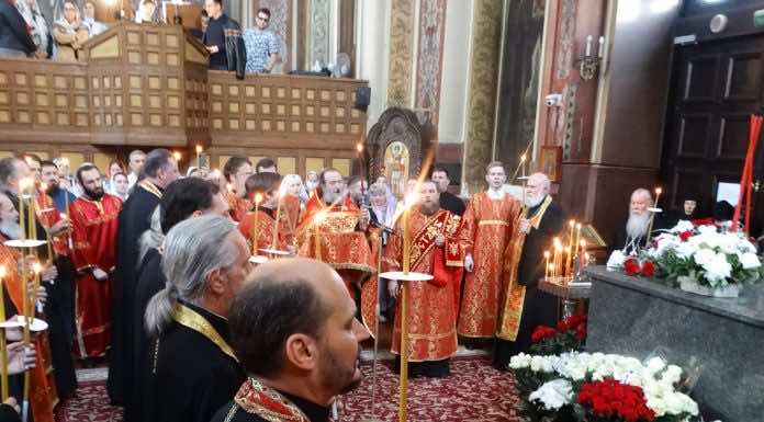 В Свято-Екатерининском кафедральном соборе прошла панихида по митрополиту Исидору