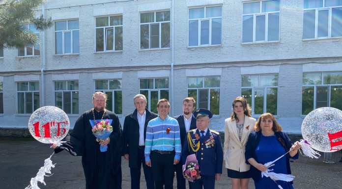 Протоиерей Константин Родичев посетил общеобразовательную школу № 63